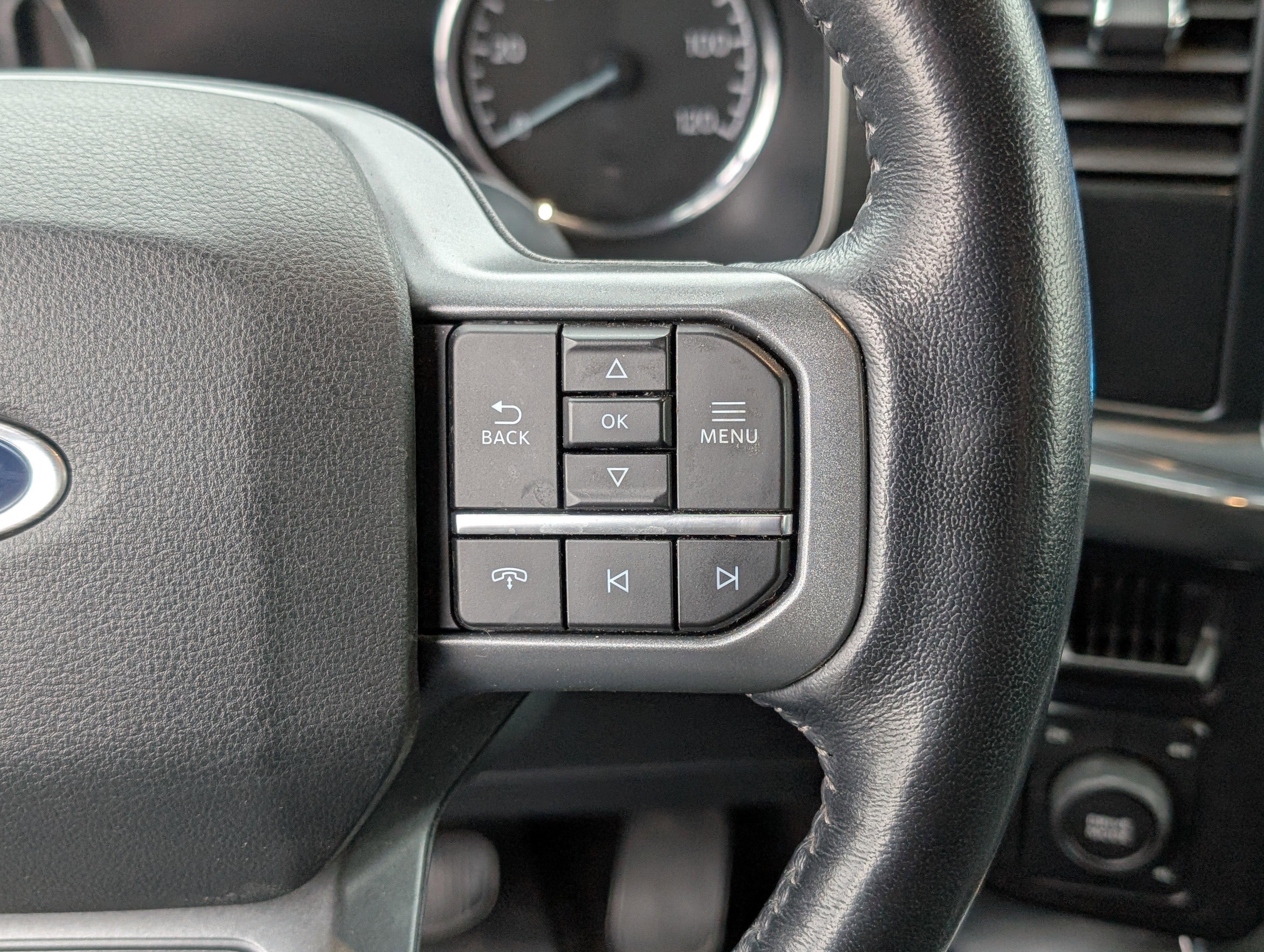 Certified 2022 Ford F150 XLT w/ Equipment Group 302A High image 23