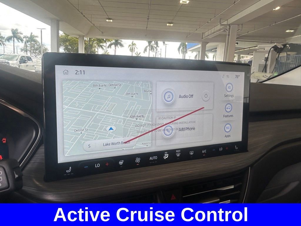 Certified 2024 Ford Escape SE w/ PHEV Premium Package FWD image 13