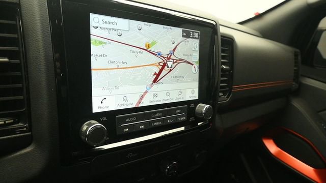 Used 2023 Nissan Frontier PRO-4X w/ Pro Convenience Package AWD/4WD image 17