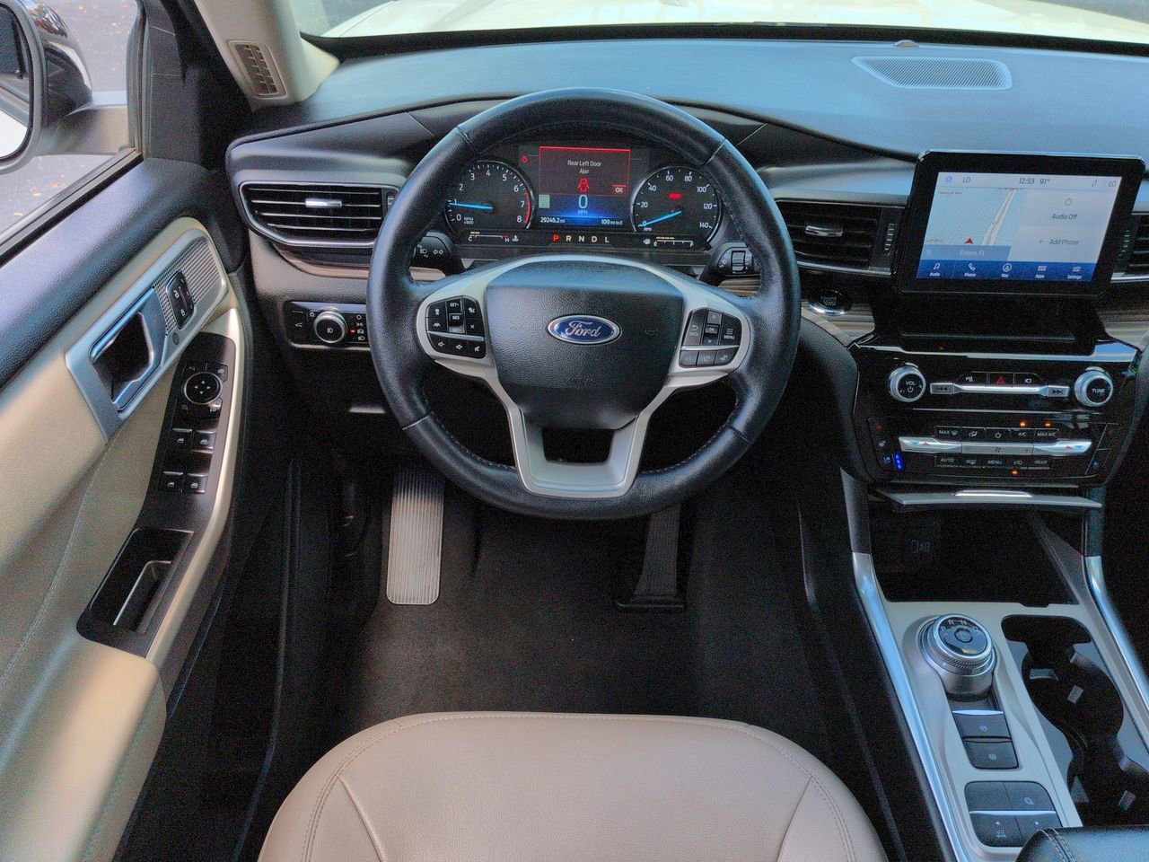 Certified 2023 Ford Explorer Limited w/ Equipment Group 301A image 15