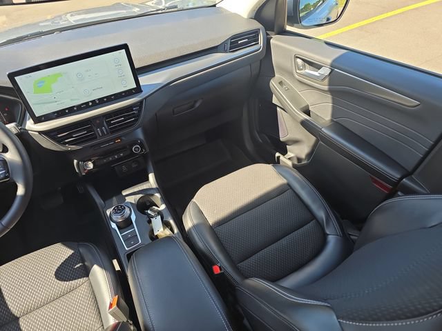 Certified 2024 Ford Escape SE FWD image 31