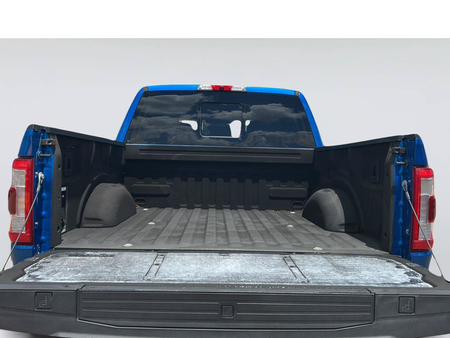 Certified 2021 Ford F150 Lariat w/ Max Trailer Tow Package AWD/4WD image 29
