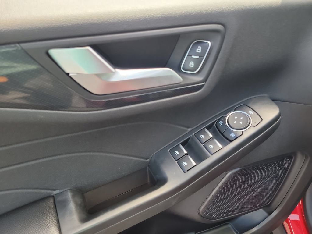 Certified 2023 Ford Escape ST-Line w/ Tech Pack #1 FWD image 15