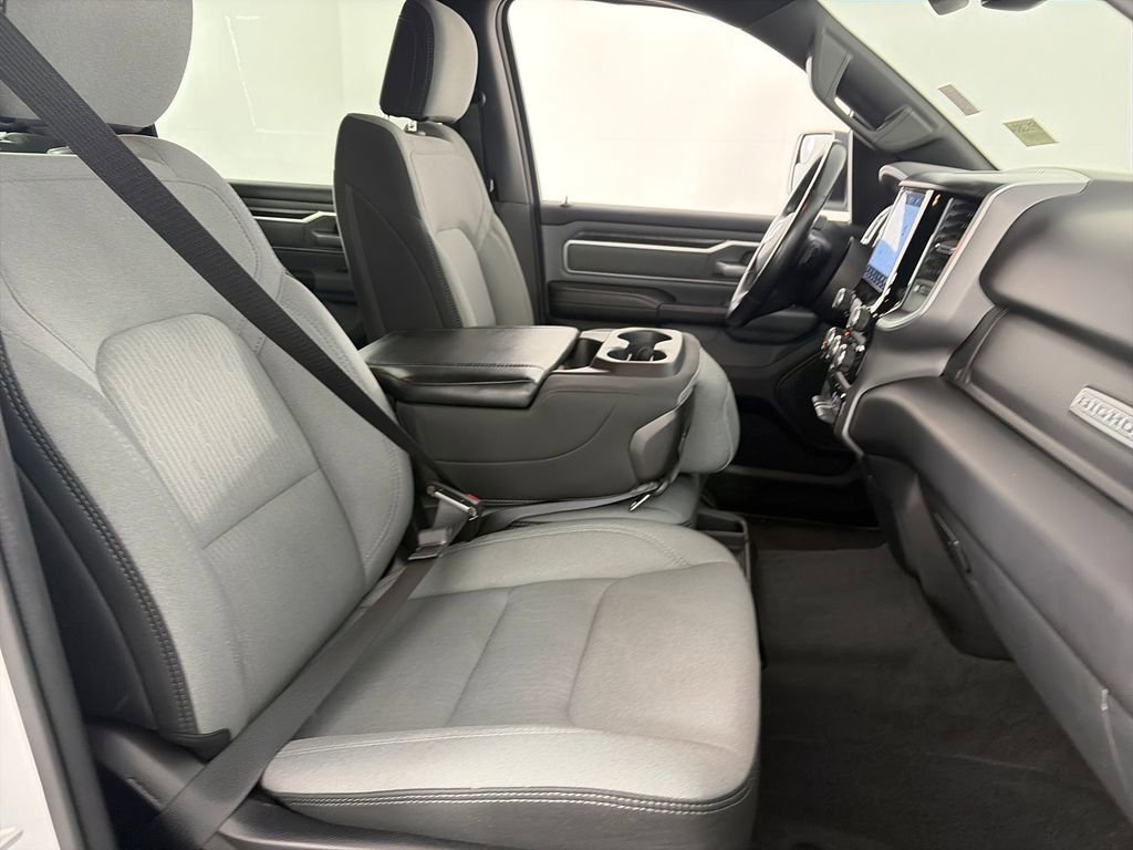 Used 2022 RAM 1500 Big Horn AWD/4WD image 31
