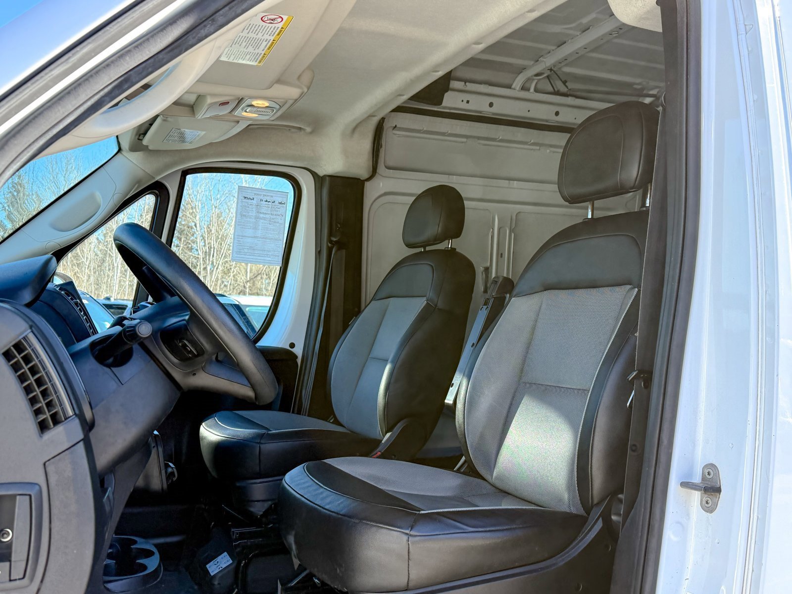 Used 2023 RAM ProMaster 3500 w/ Convenience Group image 17