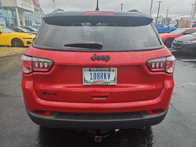 Used 2019 Jeep Compass Latitude image 4