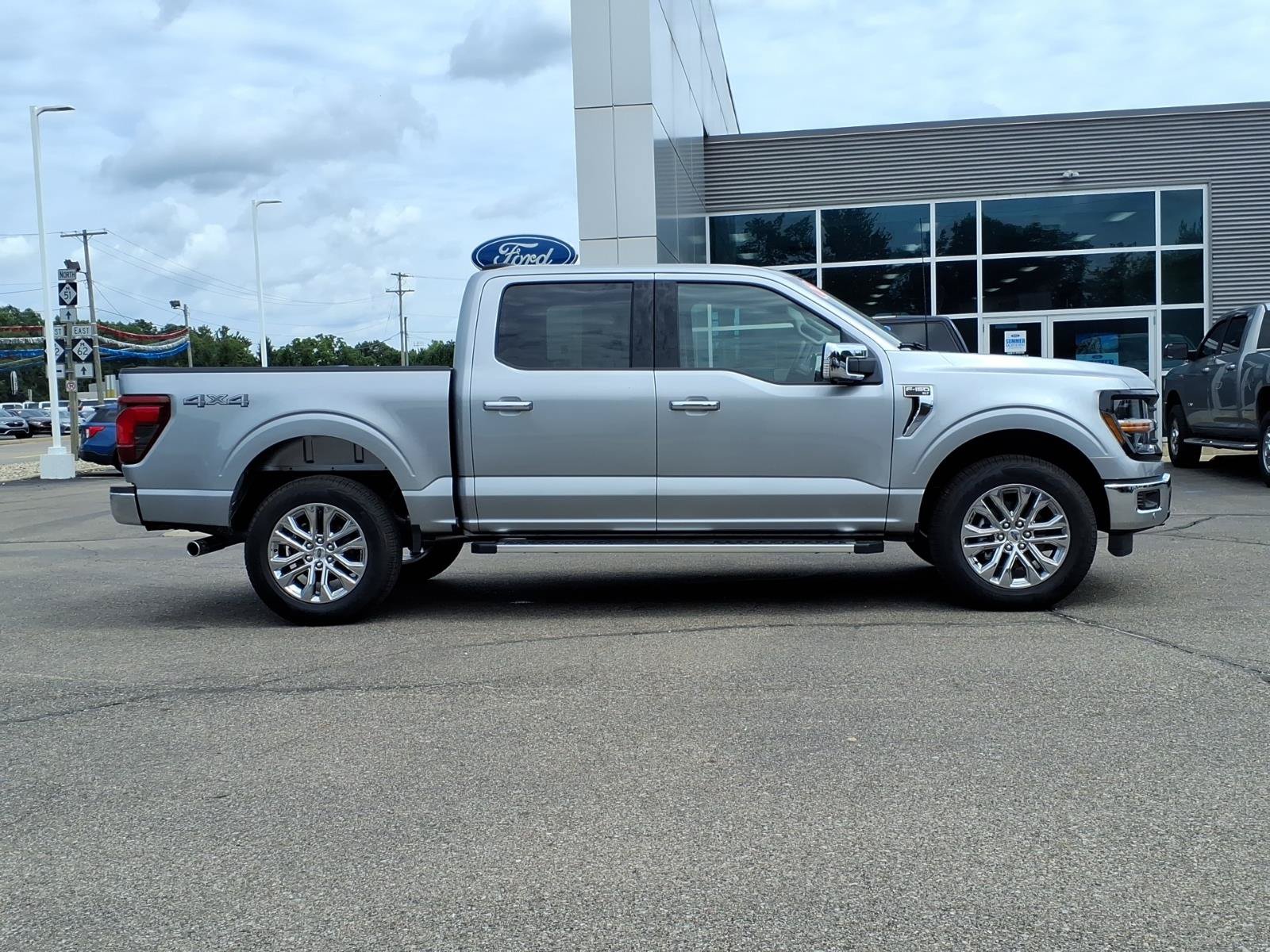 Certified 2026 Ford F150 XLT w/ Equipment Group 302A MID AWD/4WD image 16
