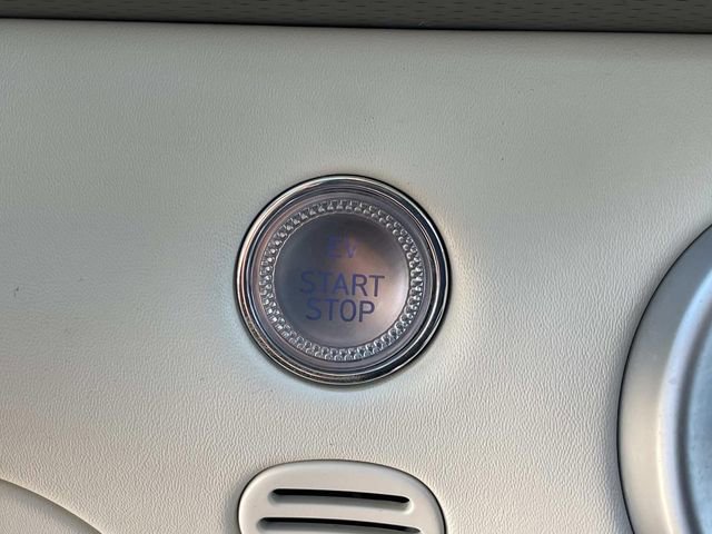 Used 2023 Genesis GV60 Advanced image 22