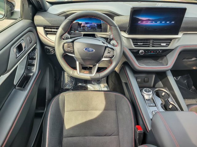 Certified 2026 Ford Explorer ST AWD/4WD image 18