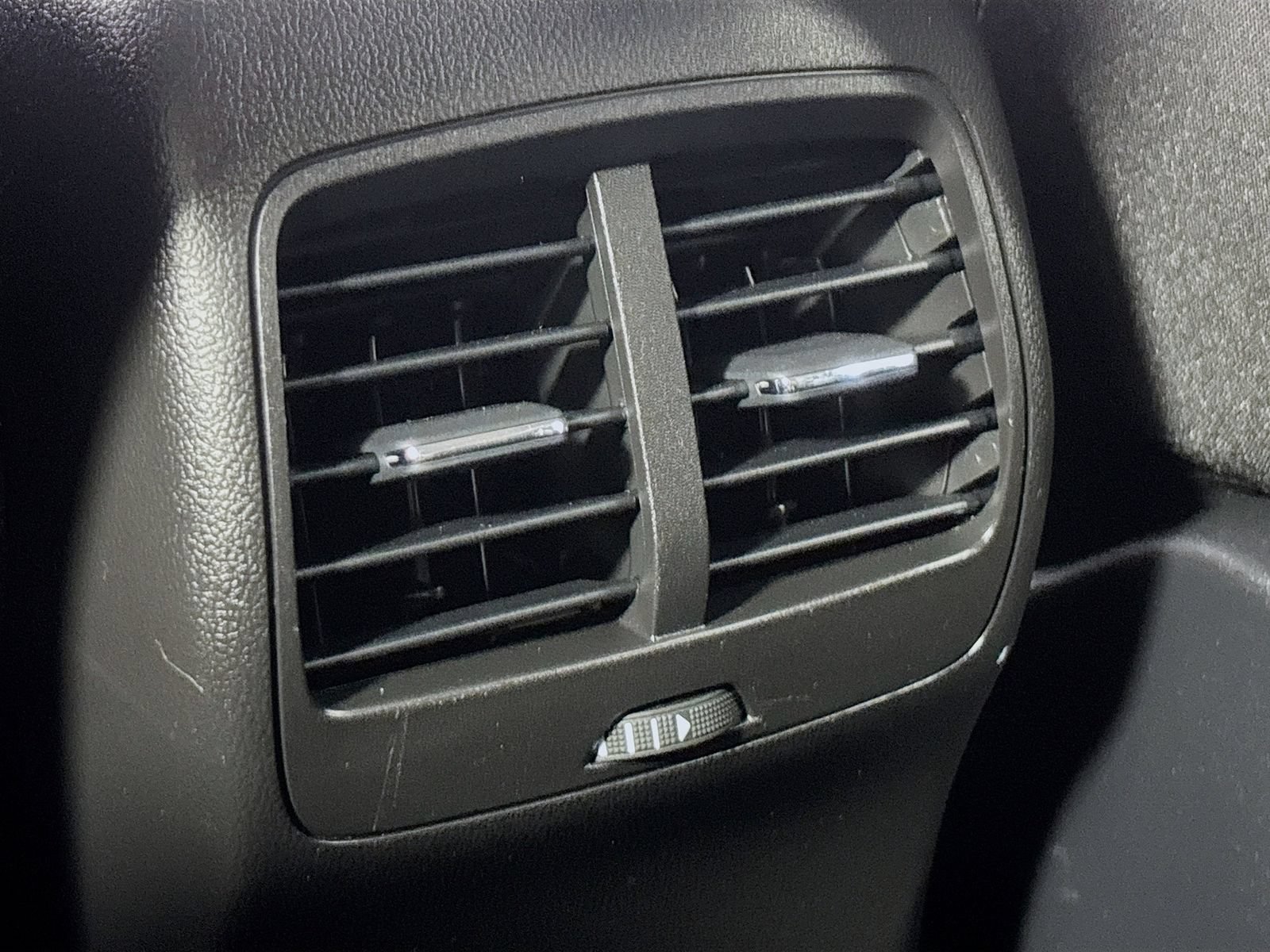 Certified 2025 Ford Escape Active FWD image 23