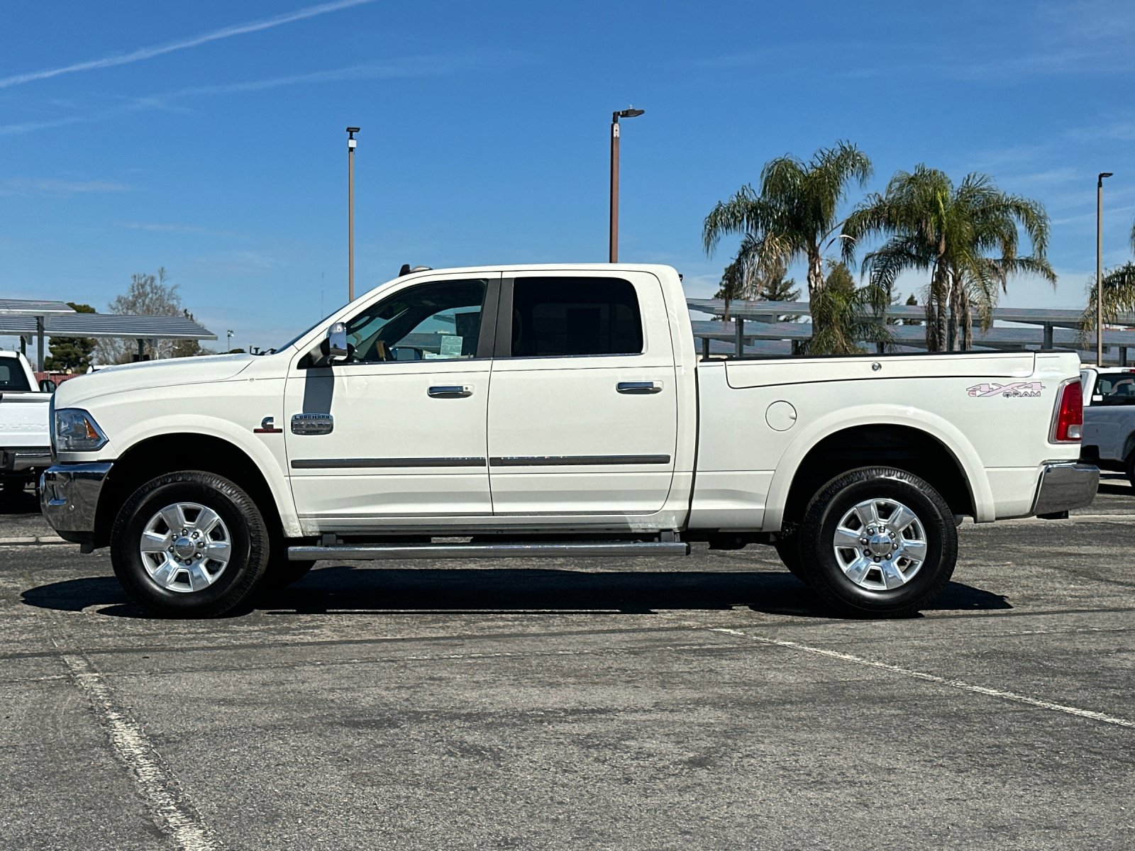Used 2018 RAM 2500 Longhorn w/ Snow Chief Group image 7