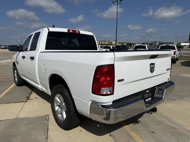 Used 2022 RAM 1500 Classic SLT w/ Electronics Group image 7