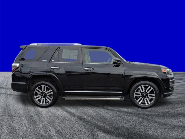 Used 2022 Toyota 4Runner Limited AWD/4WD image 3