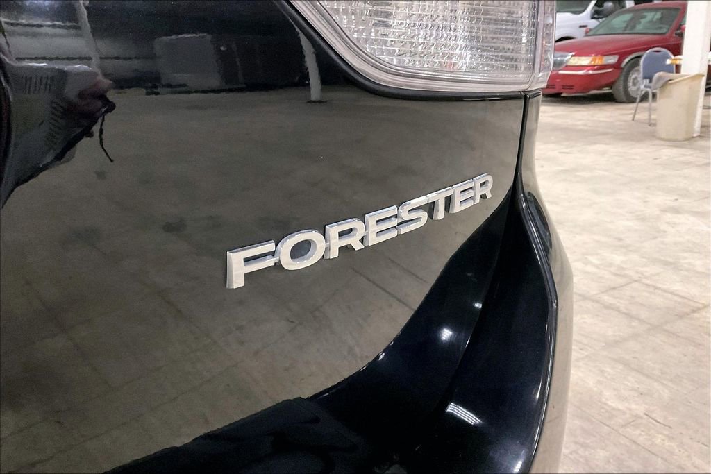 Used 2019 Subaru Forester Limited w/ Popular Package #3 AWD/4WD image 8