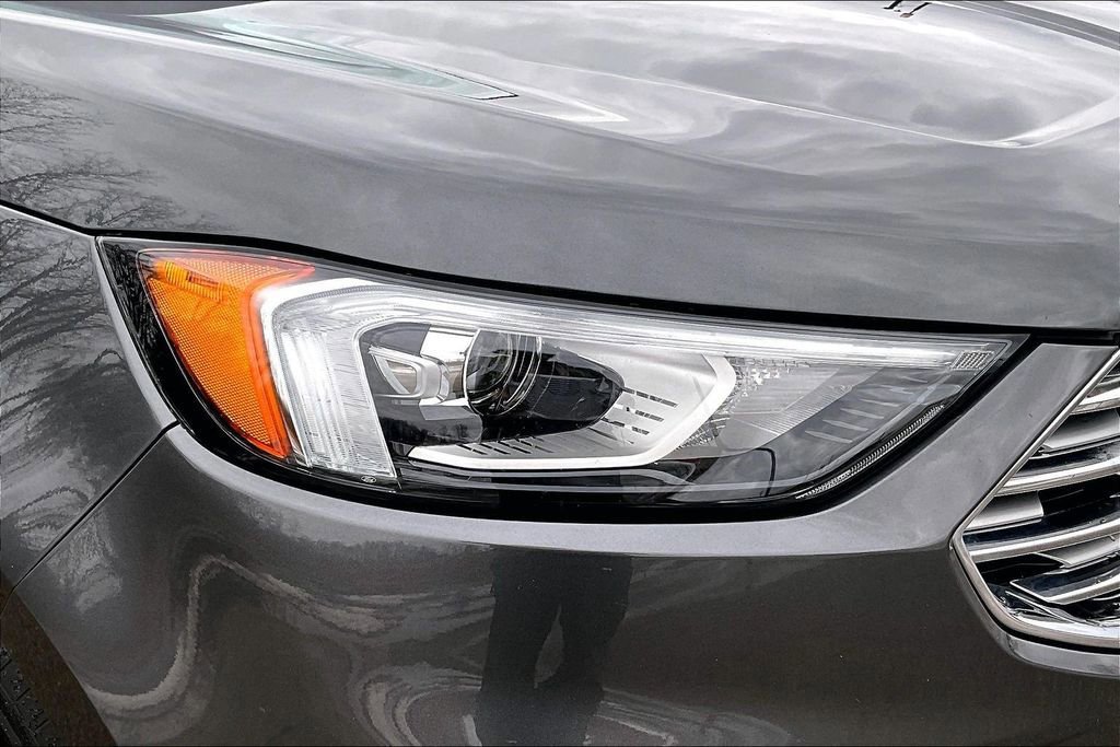 Certified 2020 Ford Edge SEL image 28