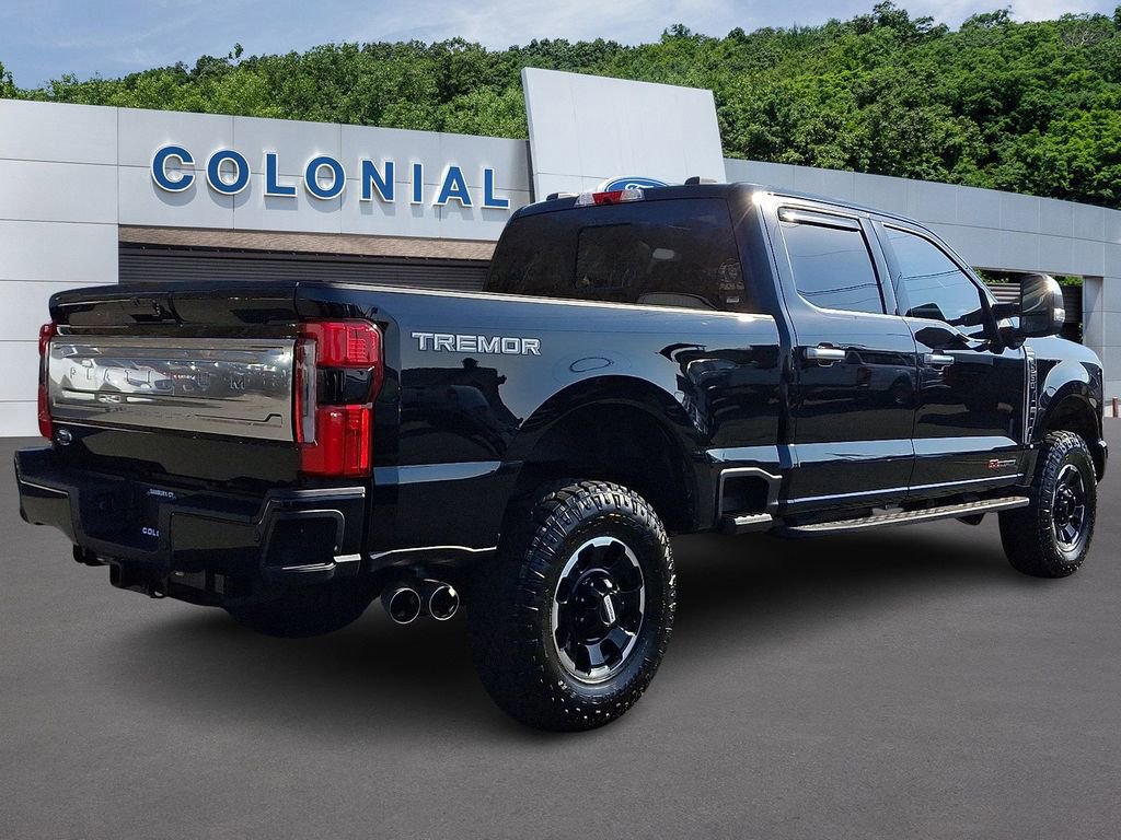 Certified 2025 Ford F250 Platinum w/ Platinum Plus Package AWD/4WD image 4