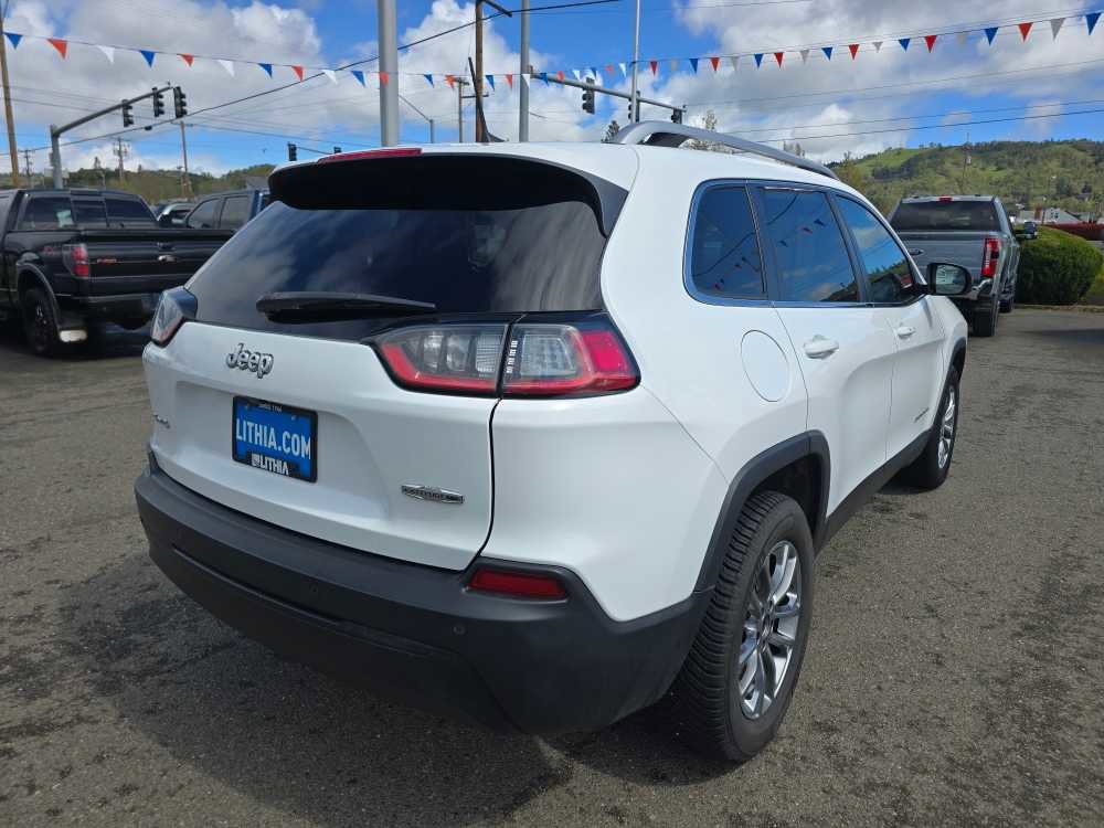 Used 2020 Jeep Cherokee Latitude Plus AWD/4WD image 5