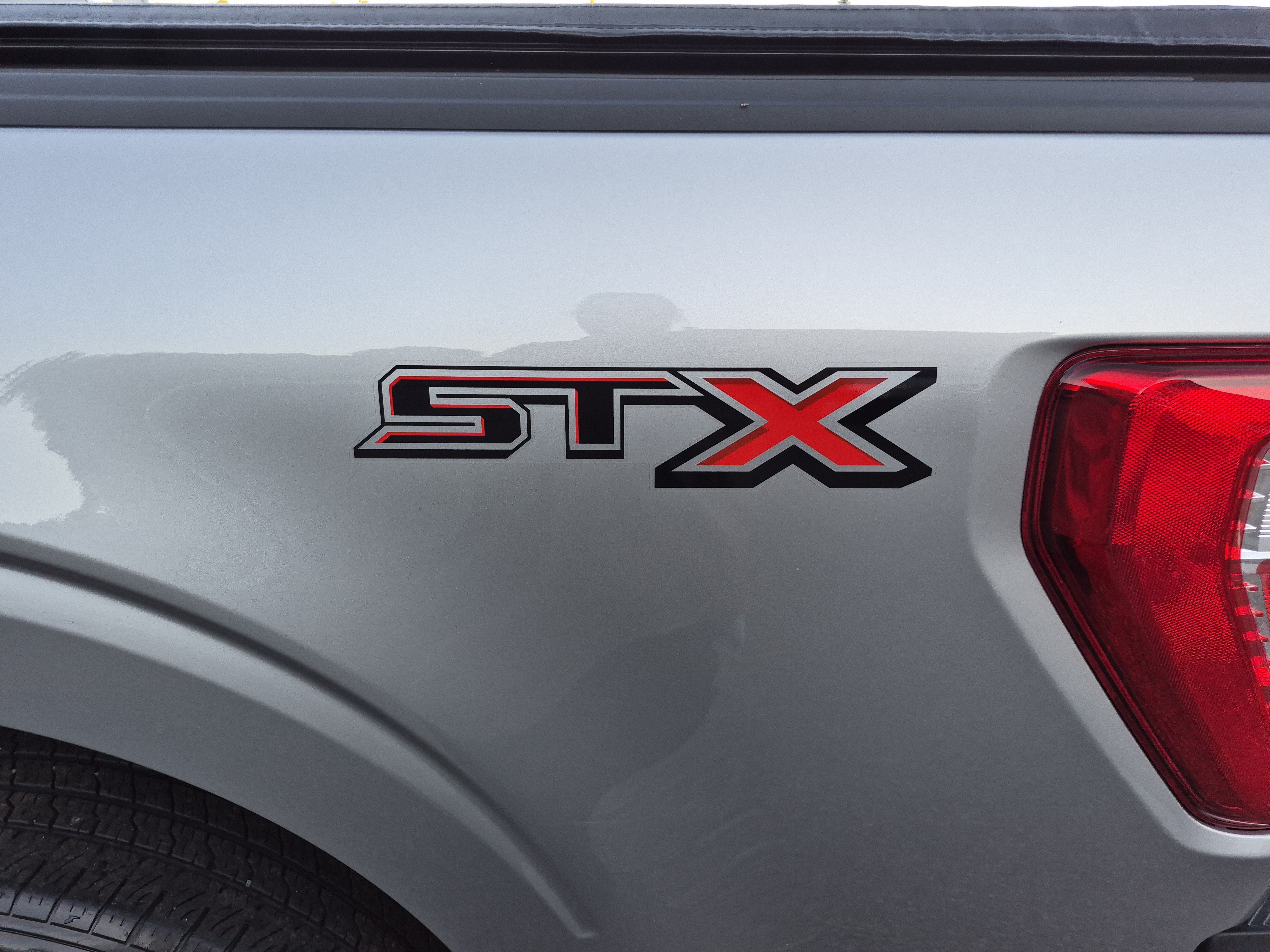 Certified 2022 Ford F150 XL w/ STX Appearance Package RWD image 7