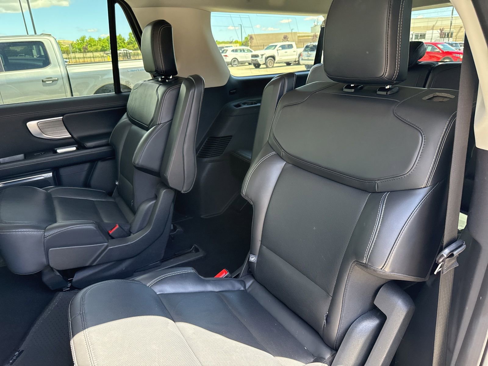 Certified 2025 Ford Expedition Max Platinum AWD/4WD image 15