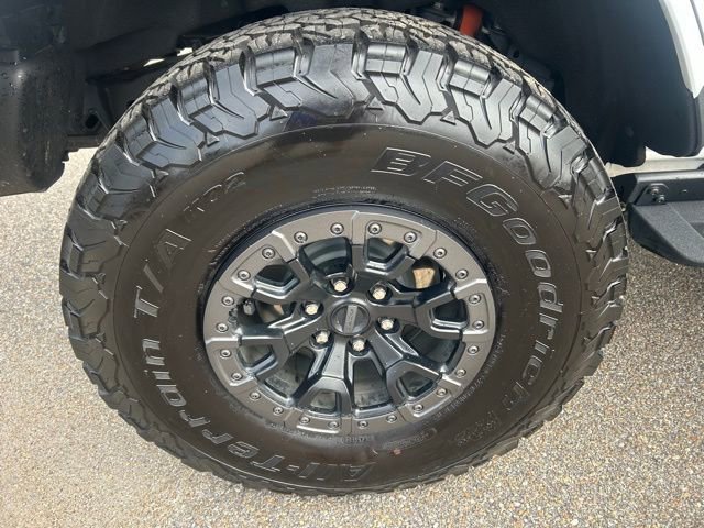 Certified 2025 Ford Bronco Raptor w/ Interior Carbon Fiber Pack image 11