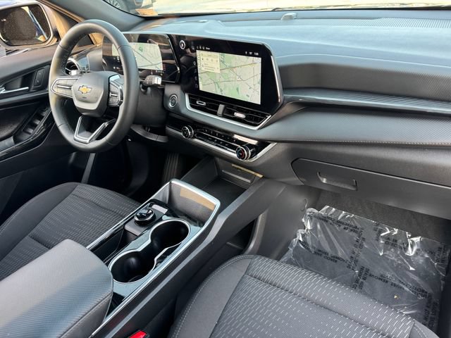 Used 2026 Chevrolet Equinox LT FWD image 19