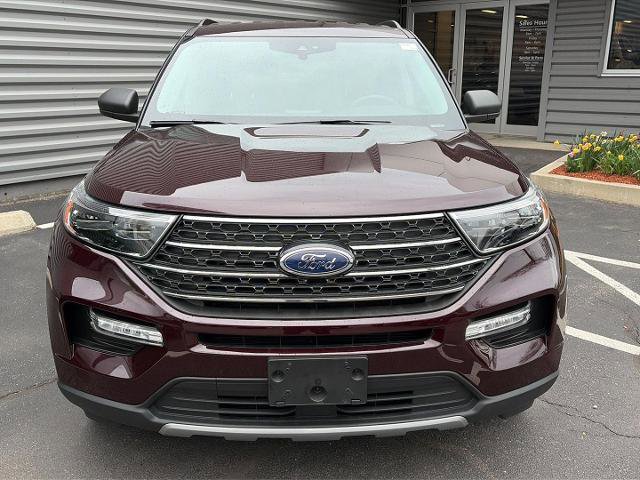 Certified 2023 Ford Explorer XLT w/ Equipment Group 202A AWD/4WD image 8
