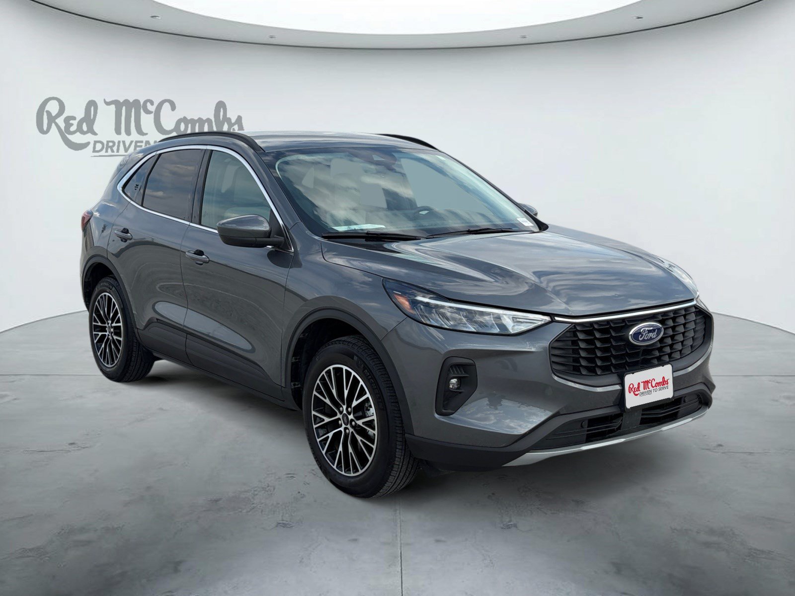 Certified 2025 Ford Escape SE FWD image 3