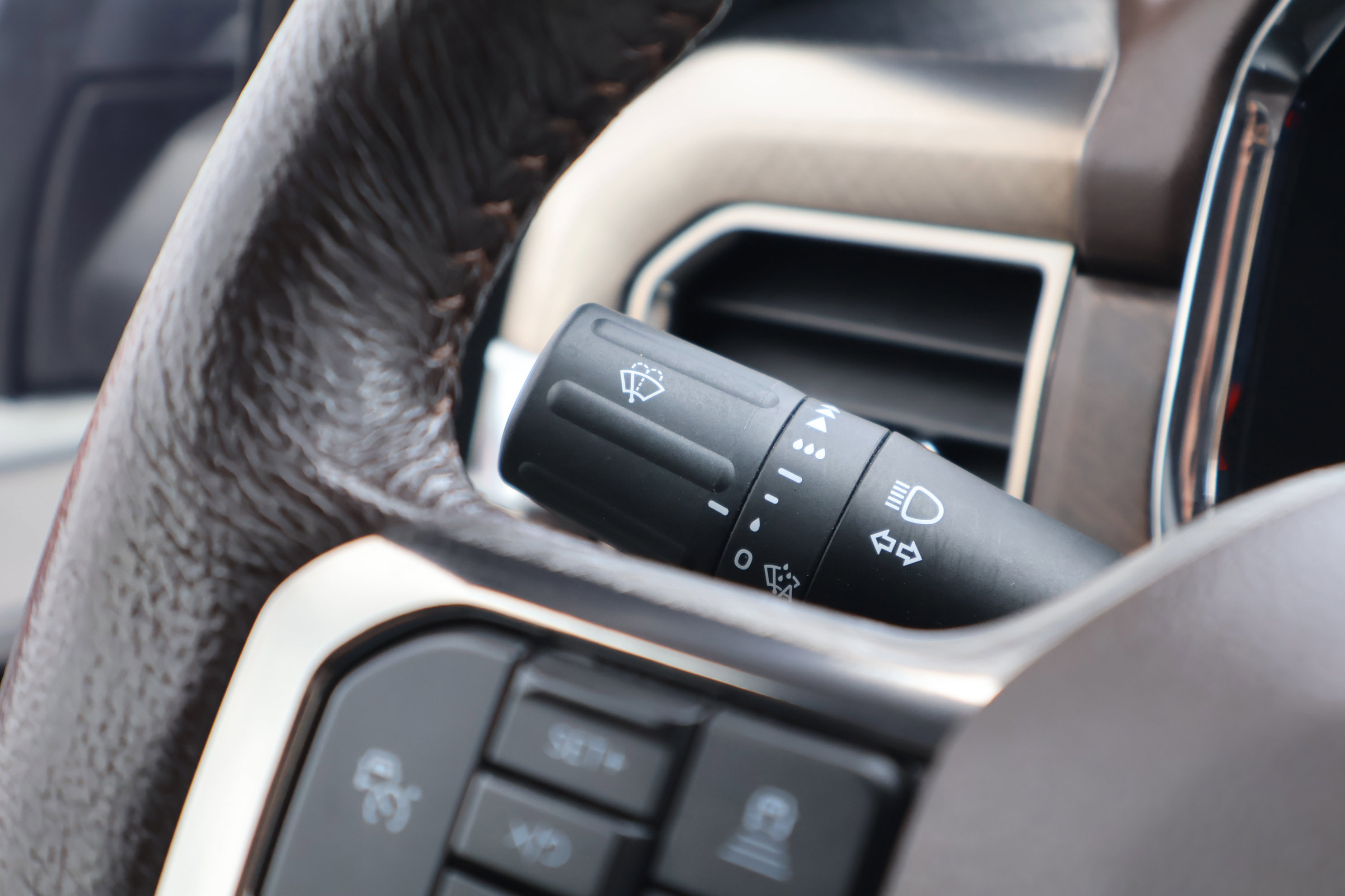 Certified 2022 Ford F150 King Ranch w/ Equipment Group 601A High image 18