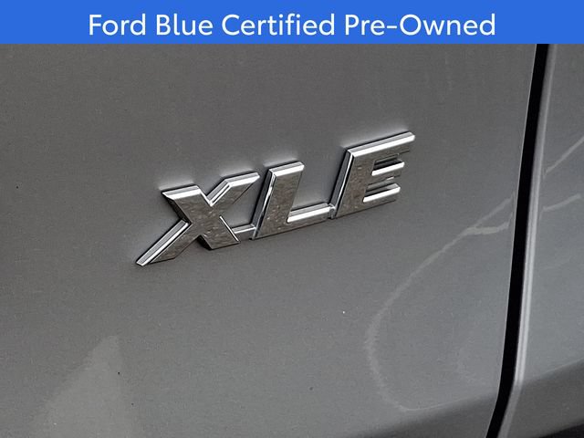 Used 2024 Toyota RAV4 XLE FWD image 31