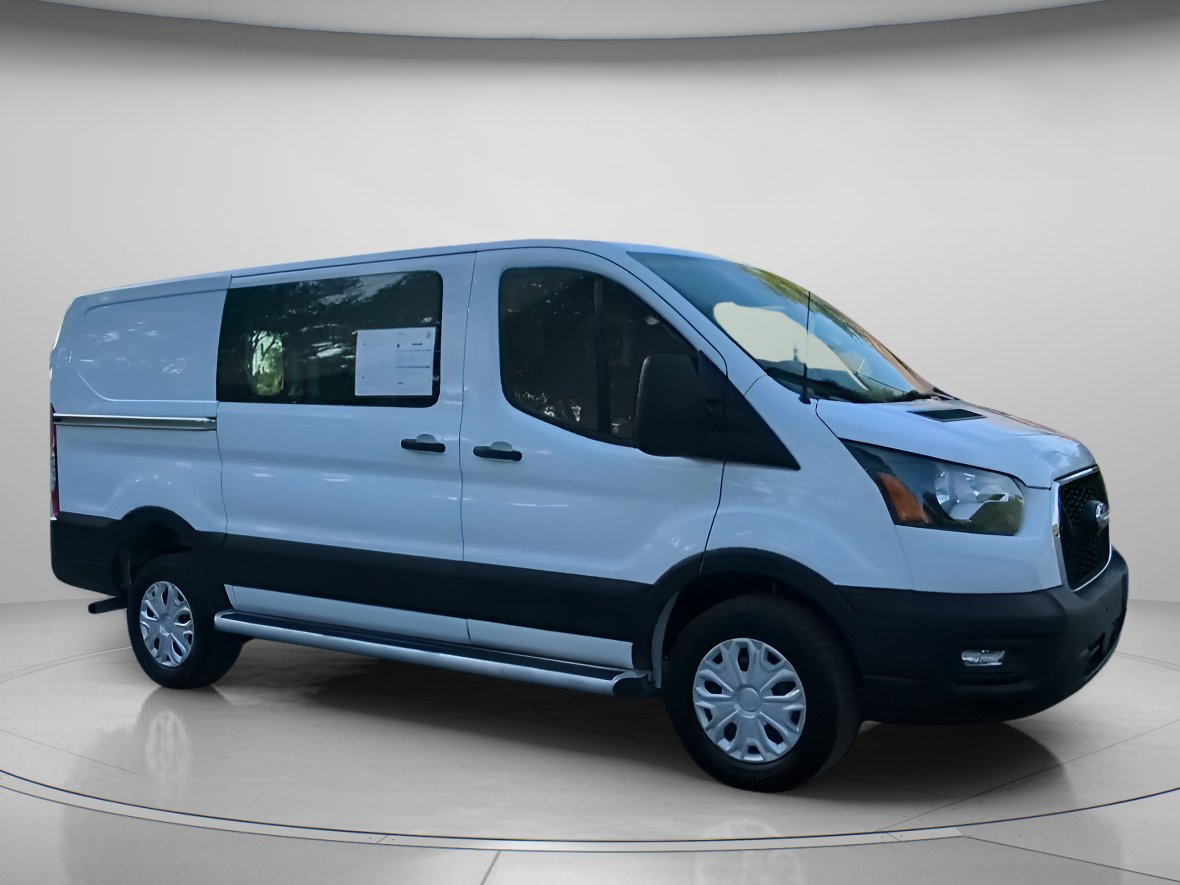 Certified 2025 Ford Transit 250 Low Roof w/ Exterior Upgrade Package RWD image 35