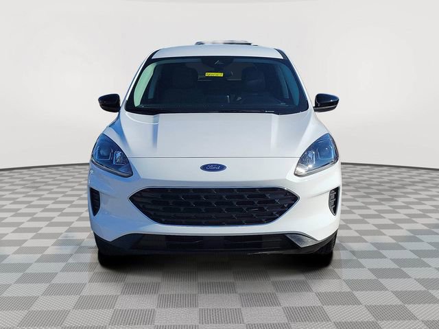 Certified 2022 Ford Escape SE w/ SE Sport Appearance Package FWD image 8