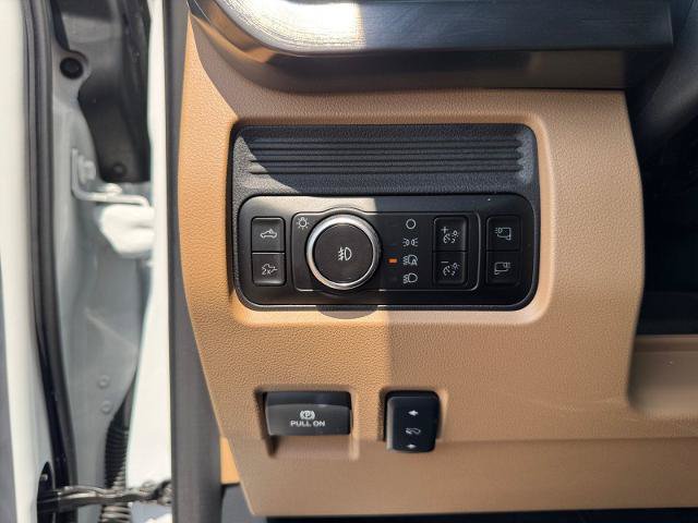 Certified 2025 Ford F250 Lariat w/ Lariat Ultimate Package AWD/4WD image 23