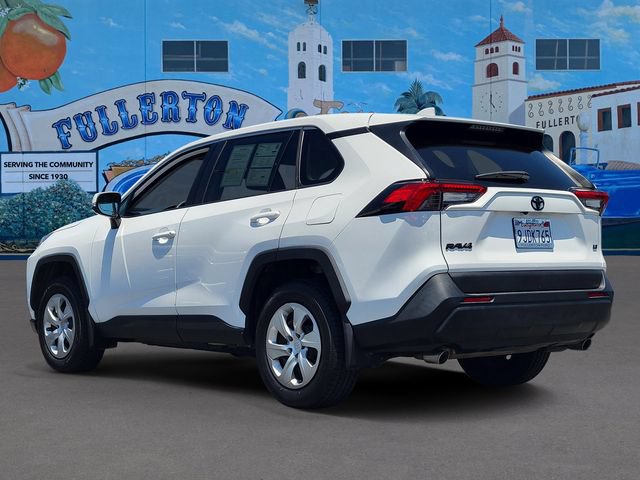 Used 2023 Toyota RAV4 LE FWD image 3