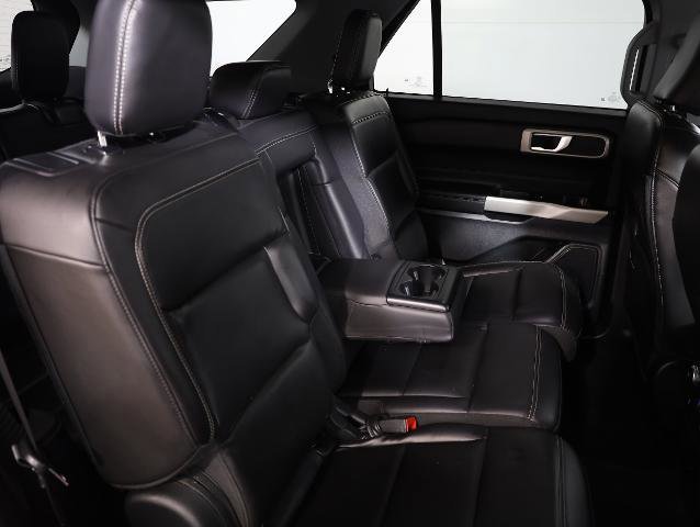 Certified 2021 Ford Explorer XLT w/ Equipment Group 202A image 10