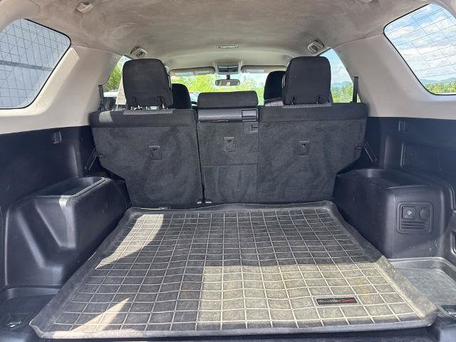 Used 2018 Toyota 4Runner SR5 AWD/4WD image 25