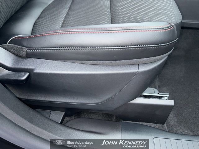 Certified 2025 Ford Escape ST-Line w/ Cold Weather Package image 37