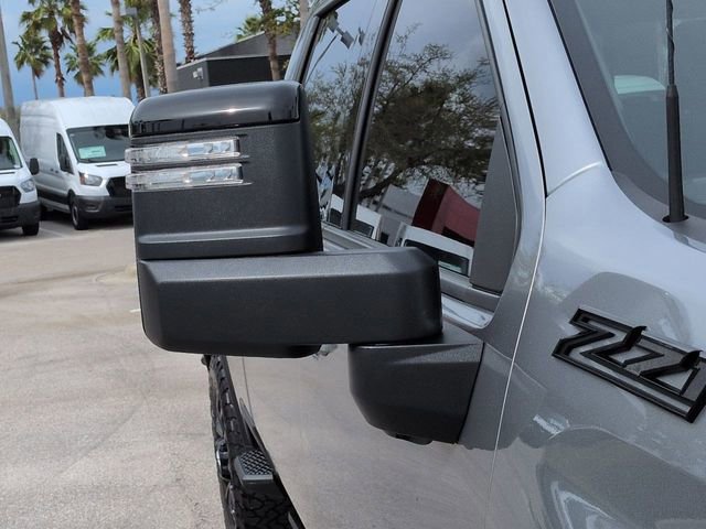 Used 2025 Chevrolet Silverado 2500 LTZ w/ LTZ Plus Package image 12