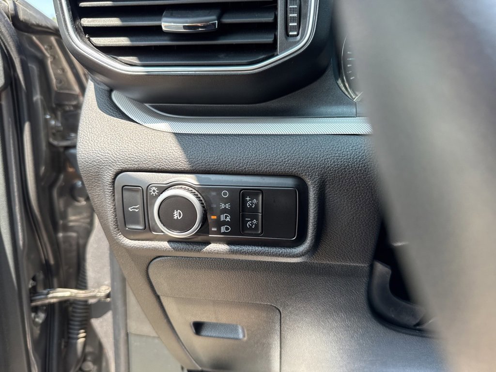 Certified 2023 Ford Explorer XLT w/ Equipment Group 202A image 14