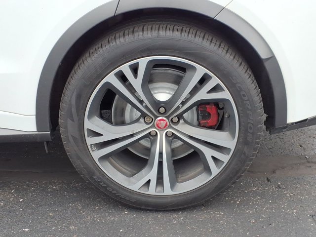 Used 2020 Jaguar F-PACE SVR AWD/4WD image 8