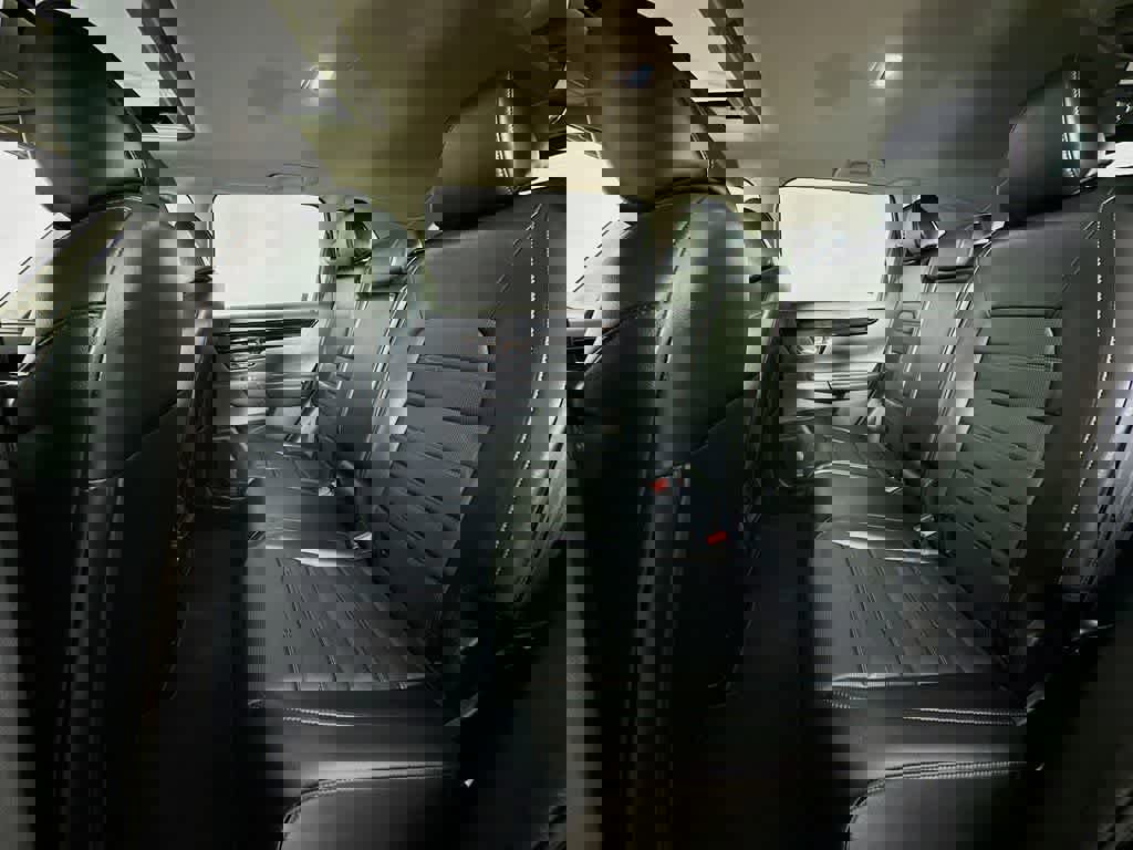 Used 2025 Honda CR-V EX-L image 17