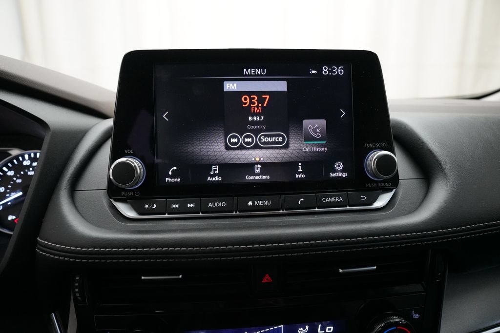 Used 2021 Nissan Rogue SV AWD/4WD image 6