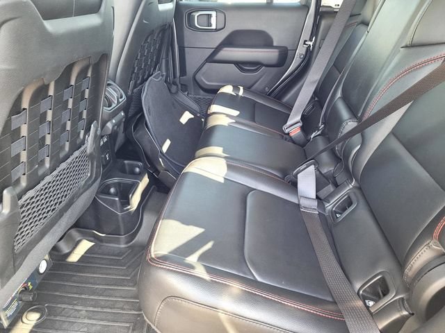 Used 2021 Jeep Gladiator Rubicon AWD/4WD image 12
