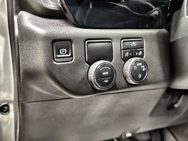 Used 2023 Chevrolet Silverado 1500 LT RWD image 16