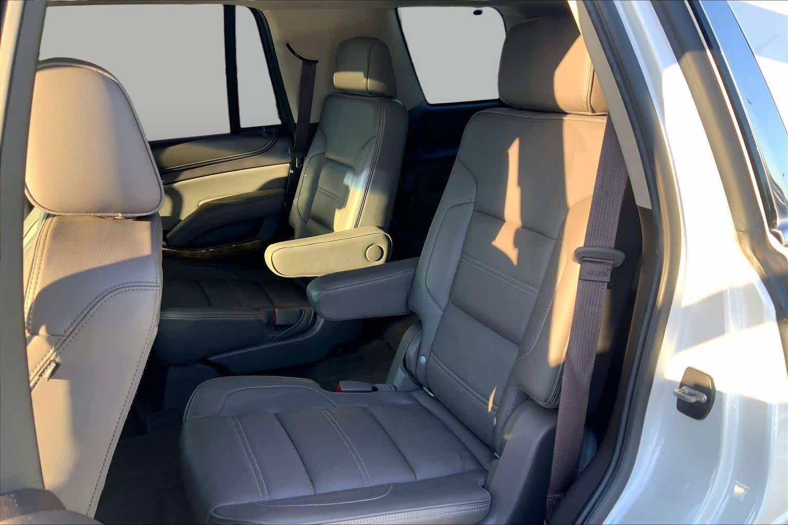 Used 2017 GMC Yukon Denali w/ Open Road Package AWD/4WD image 20
