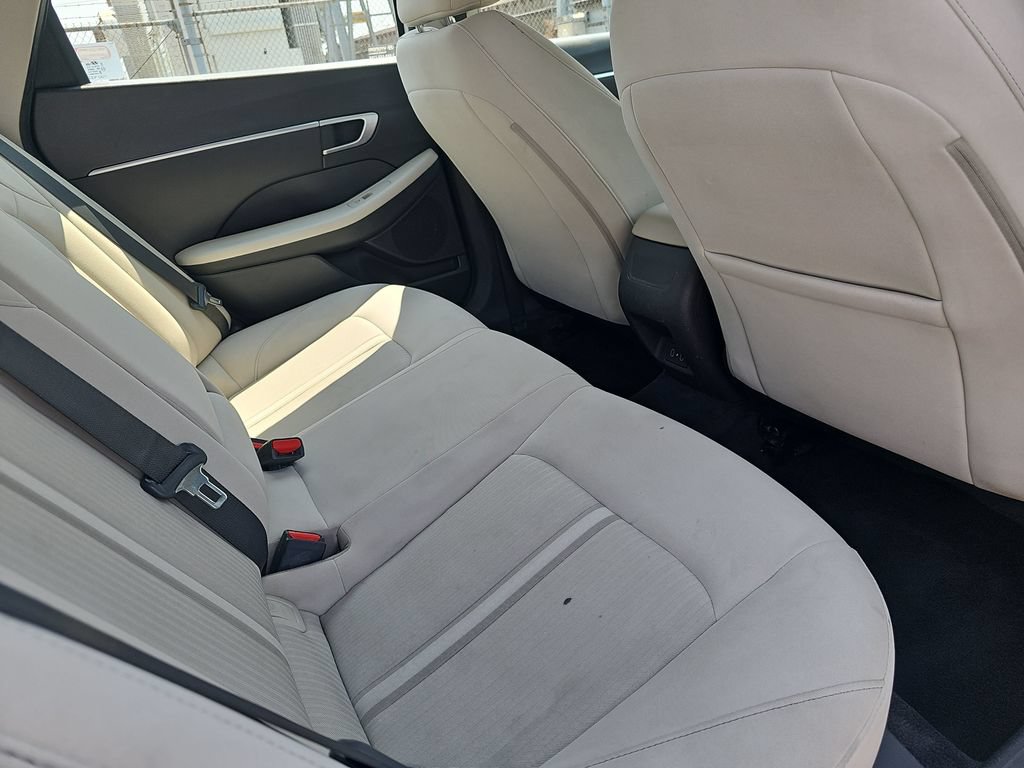 Used 2025 Hyundai Sonata SEL FWD image 11