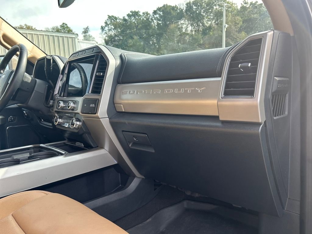 Certified 2022 Ford F250 Lariat w/ Tremor Off-Road Package image 15