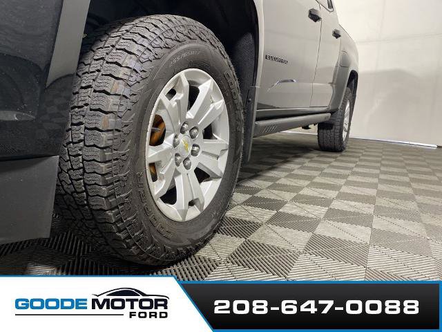 Used 2022 Chevrolet Colorado LT w/ LT Convenience Package AWD/4WD image 27