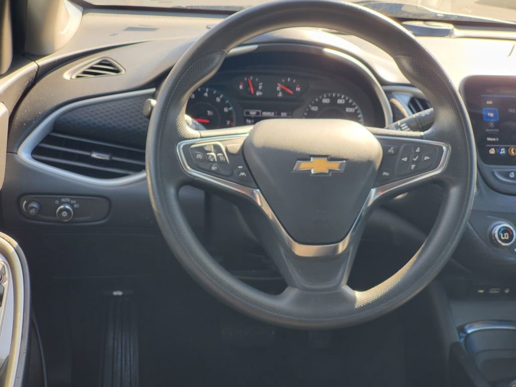 Used 2024 Chevrolet Malibu LT image 8