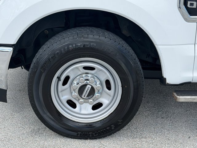 Certified 2017 Ford F250 XL w/ Power Equipment Group RWD image 13