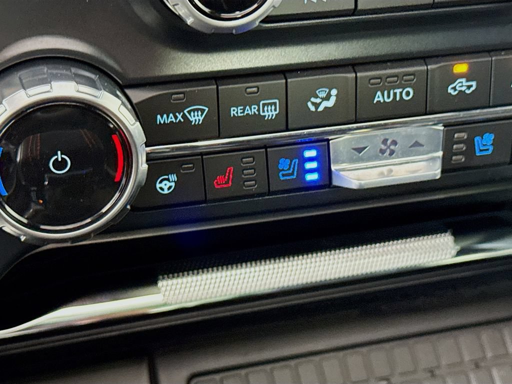 Certified 2025 Ford F150 Raptor AWD/4WD image 21